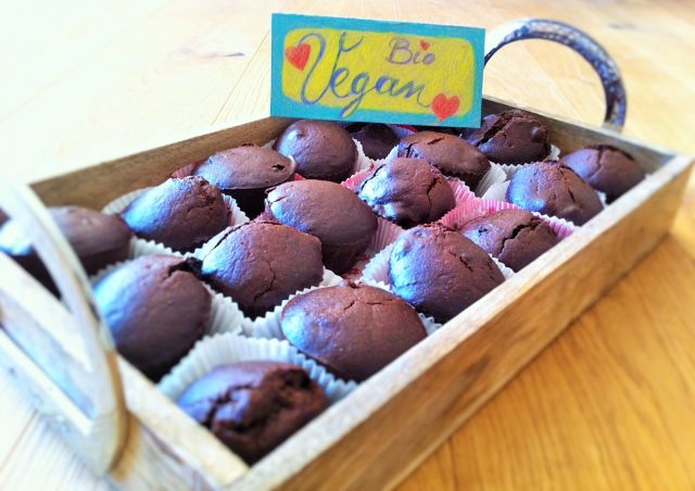 Briose vegane Cristela GEORGESCU 2017