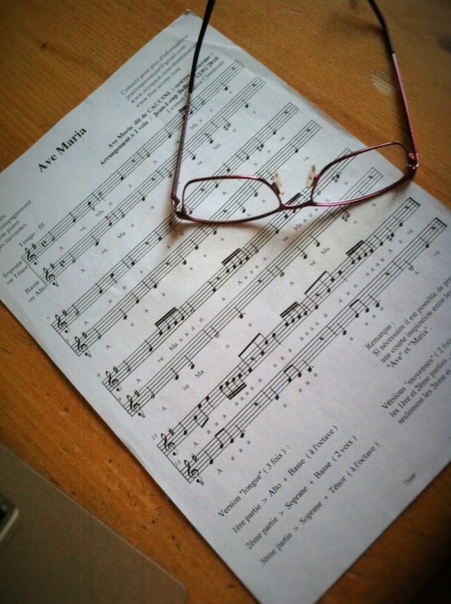 Visul meu de a cânta arii sacre devine - cu studiu zilnic, cum altfel? - realitate.